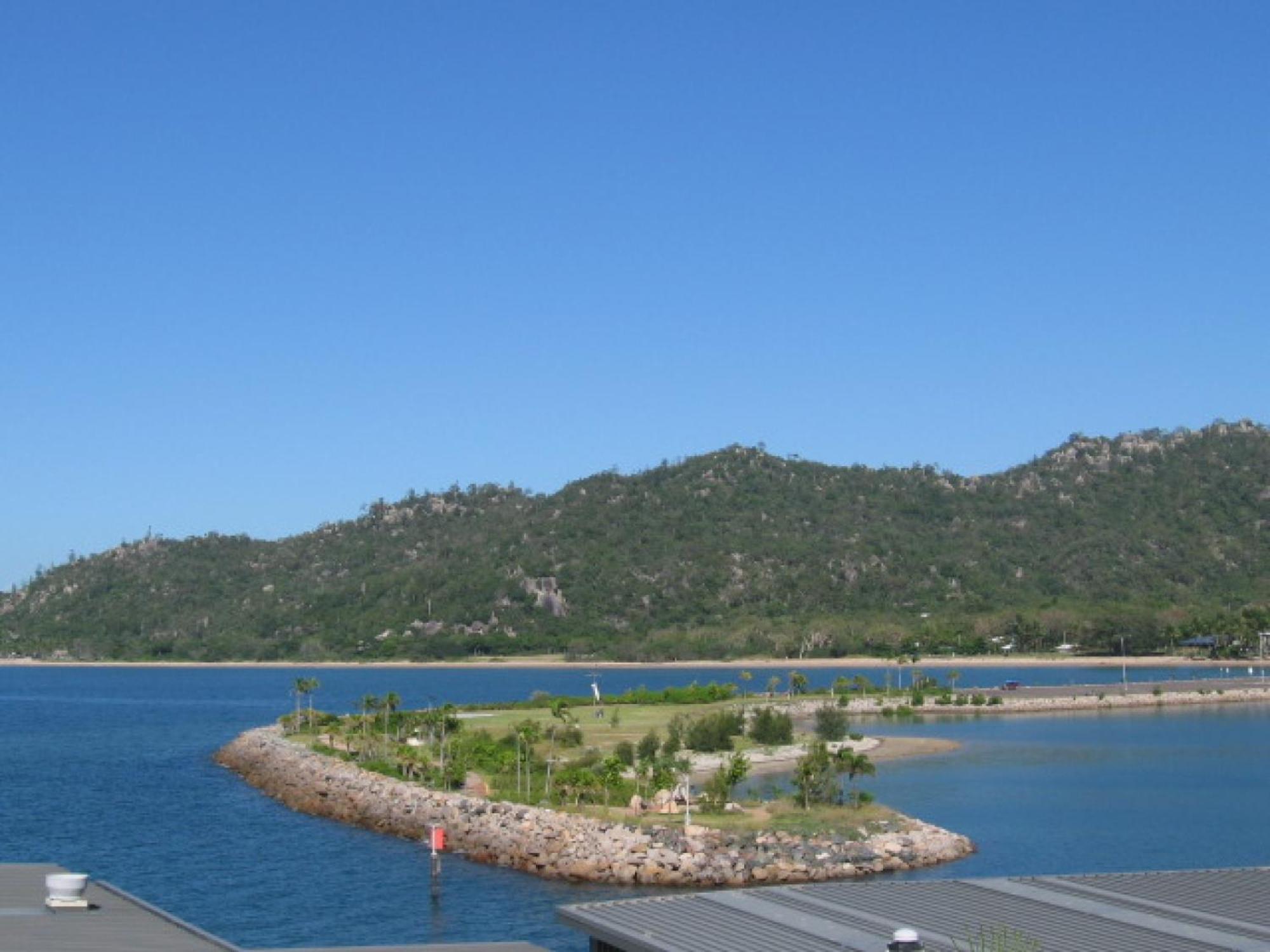 Affordable Island Escape! Queen Studio, Nelly Bay Exterior foto